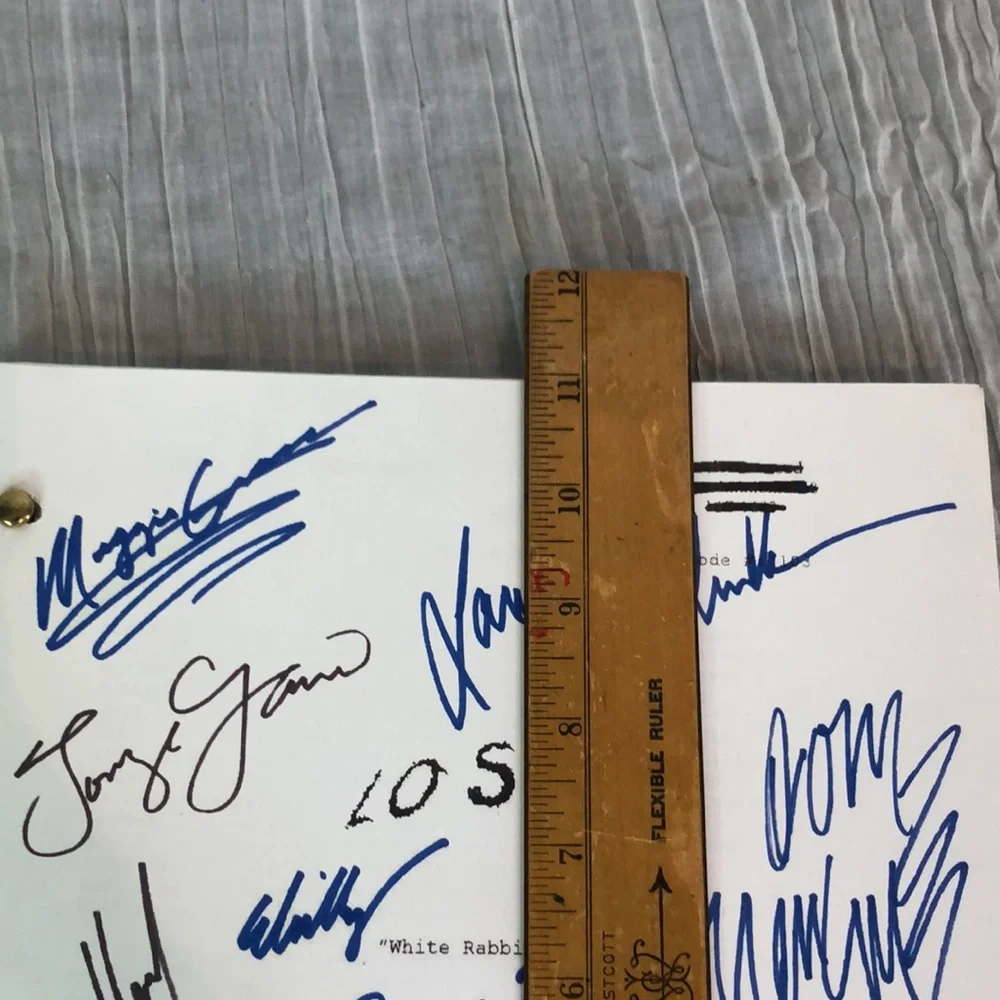 LOST Season 1 Episode 5 White Rabbit SCRIPT date 10/20/04 reproduced signed copy